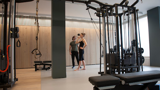 Studio Personal Trainer - Visual