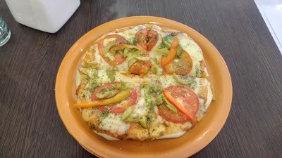 Photos of Bravo's Pizza