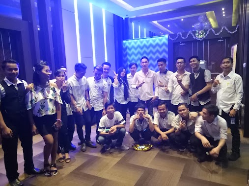 TRENZ Executive Club Karaoke & Lounge, Author: Muhamad Jeni