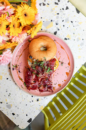 Photo n°14 de Santa Lyna à Paris (Restaurant servant des pancakes)