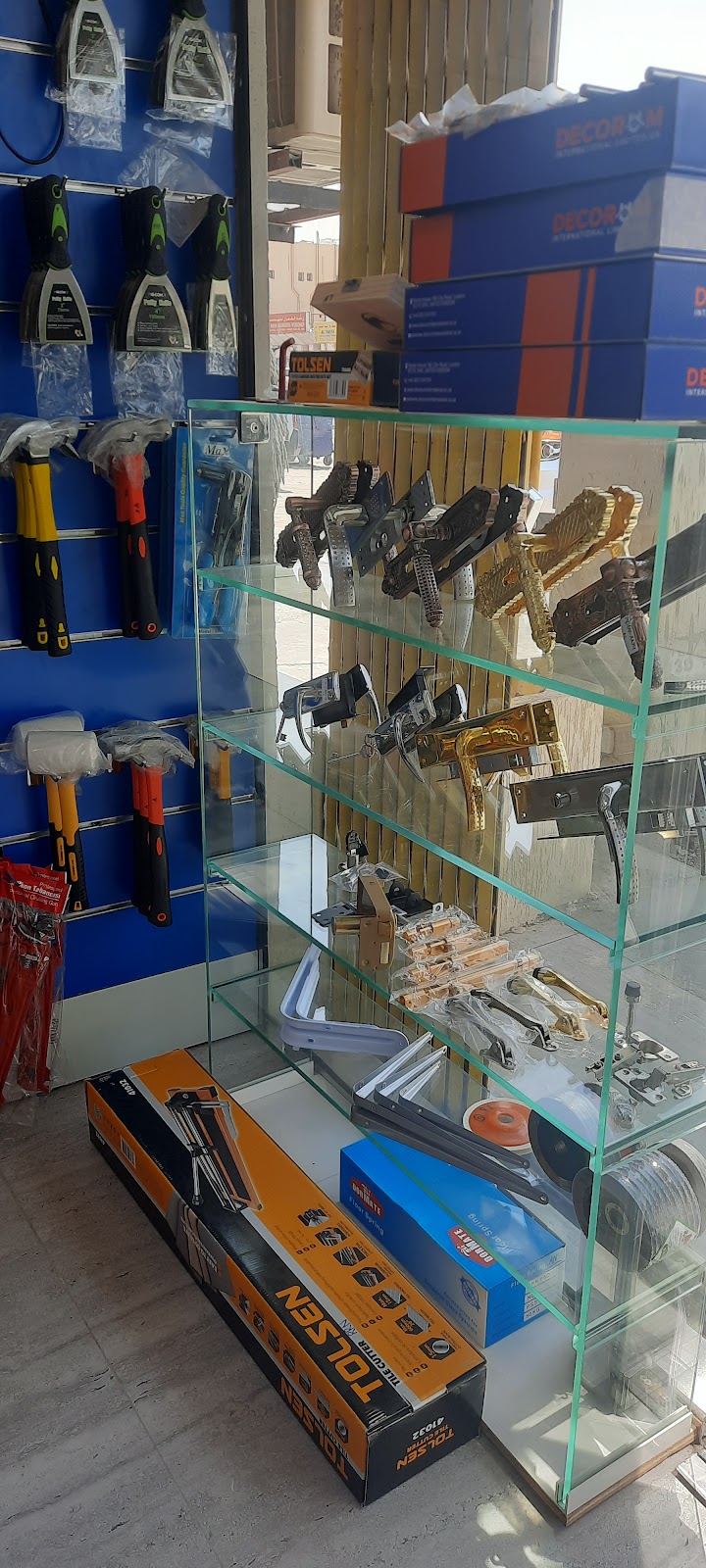 Al Mishqat Hardware Trading LLC - صورة 4