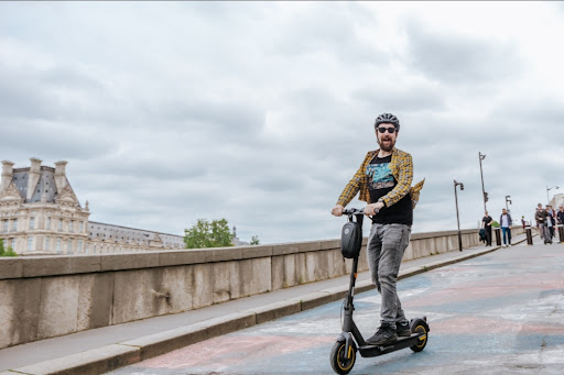 Badass Tours Paris - Thumbnail