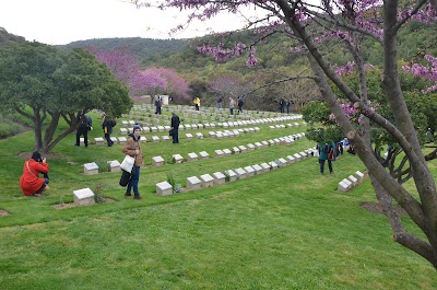 Shrapnel Valley Commonwealth War Graves Commission Cemetery