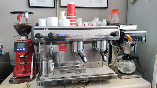 Adriano's Cafe - Visual