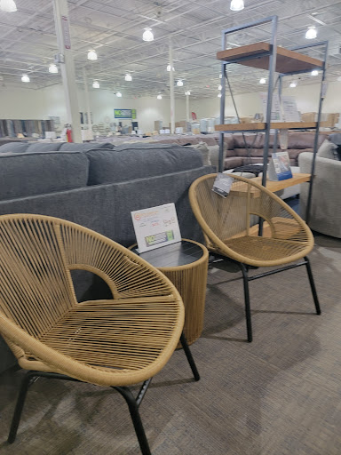 New Furniture Outlet - Thumbnail