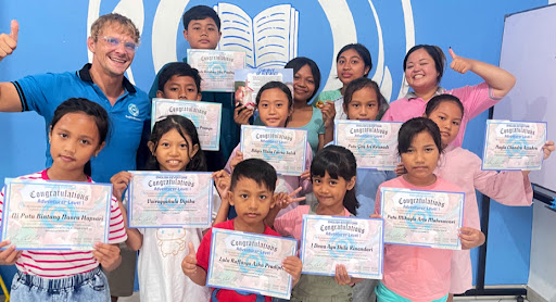 English 4 Everyone - Sidakarya