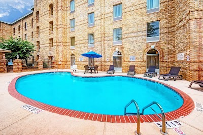 Photos of Hampton Inn Newberry-Opera House