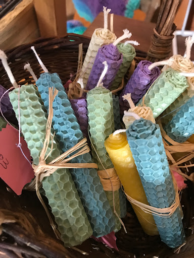 Izzys Treasures - Thumbnail