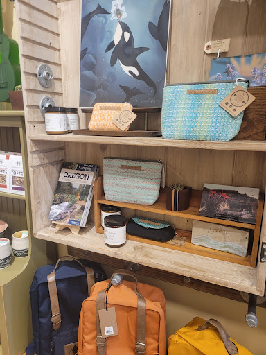The Bend Store - Visual