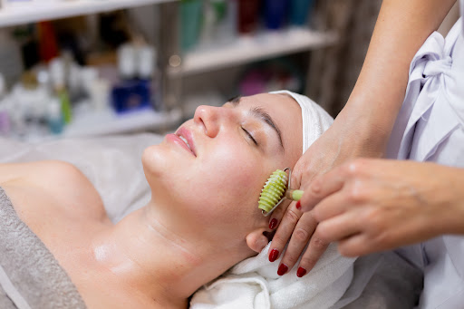 Best Facial Services in Bhubaneswar for Glowing & Healthy Skin post image