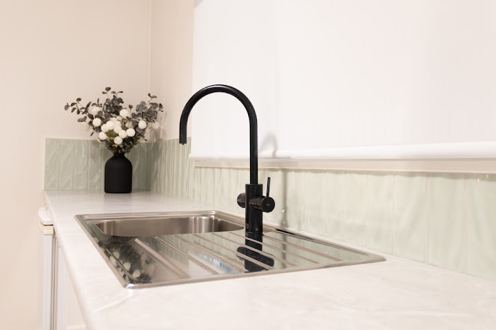 High Street Motel by null