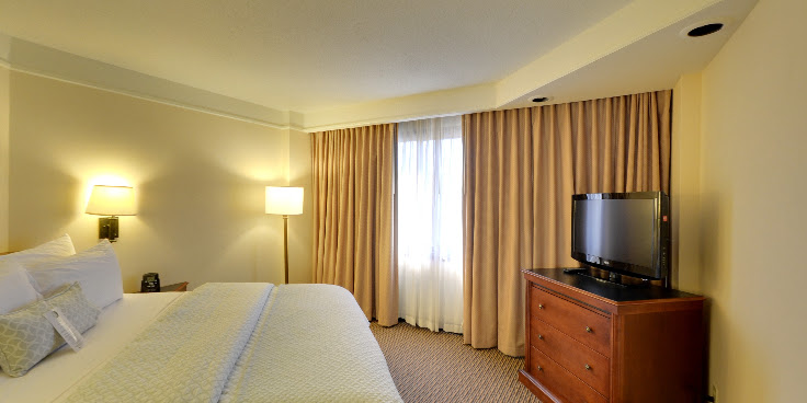 Embassy Suites by Hilton Tysons Corner by null