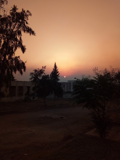 Photos of Prie De Maison D Jeunes