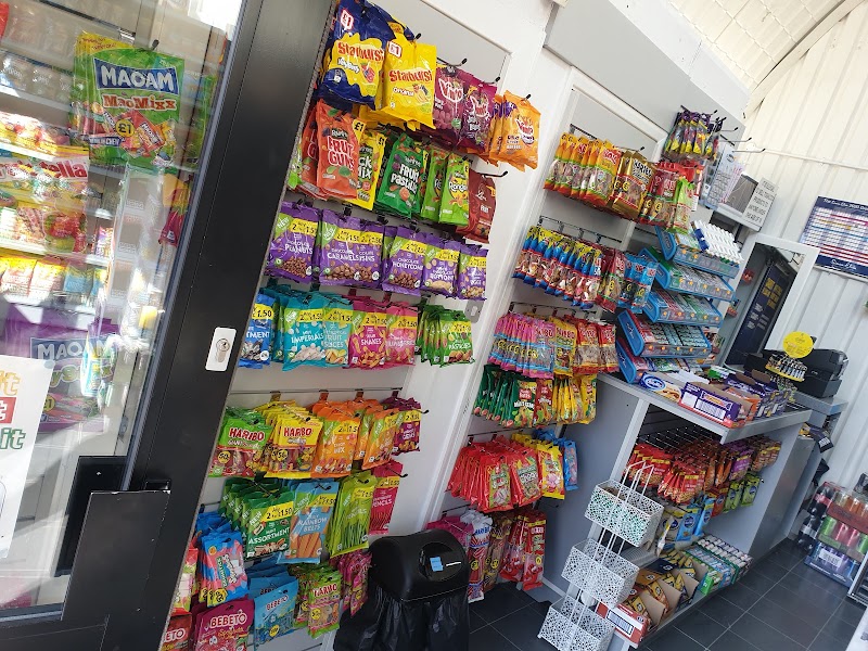 Arch News Convenience Store photo 3