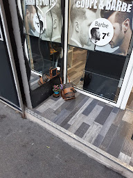 Photo n°15 de Coupe&barbe à Marseille (Salon de coiffure)
