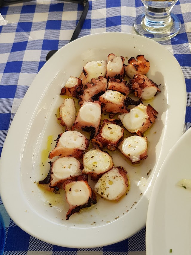 Korali Agnondas Skopelos | Sea food Tavern - Restaurant