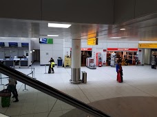 Hertz – Glasgow Airport glasgow