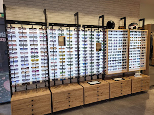 Photo n°4 de Opticien Voiron - Centre Ville - Le Collectif des Lunetiers à Voiron (Magasin de lunettes de soleil)