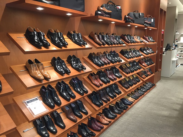 REGAL SHOES 川崎アゼリア店