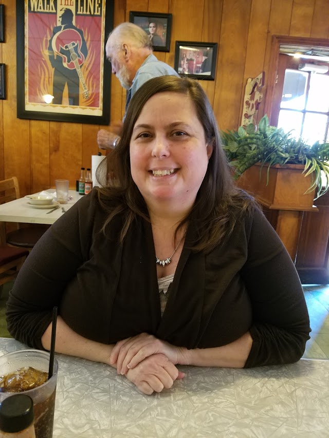 Bozo's Hot Pit Bar-B-Q