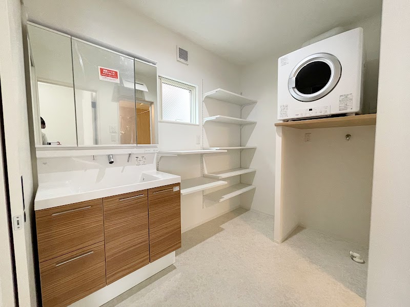 EDGE HOUSE JR交野店