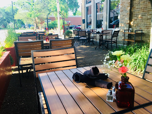 MOXIE Food + Drink by null