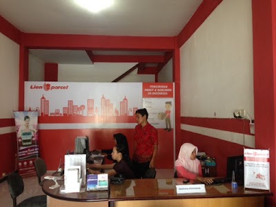 Photos of LION PARCEL LOMBOK (LION EXPRESS)