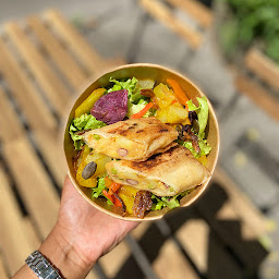 Photo n°8 de Coquille Rouge à Paris (Restaurant de plats à emporter)