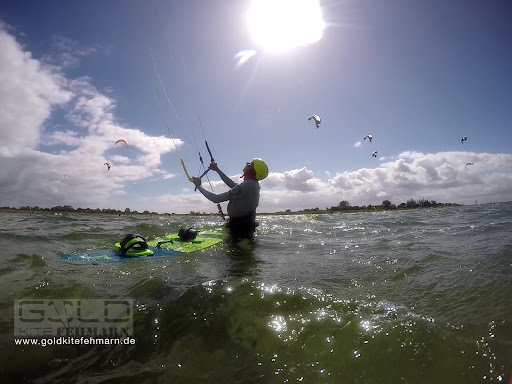 Goldkitefehmarn Kiteschule Fehmarn - Thumbnail