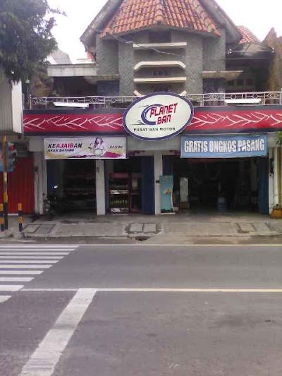 Photos of Planet Ban Gajah Mada Bojonegoro