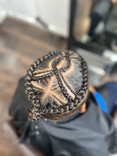Edenys Hair - Afro Hairstylist - Barber shop
