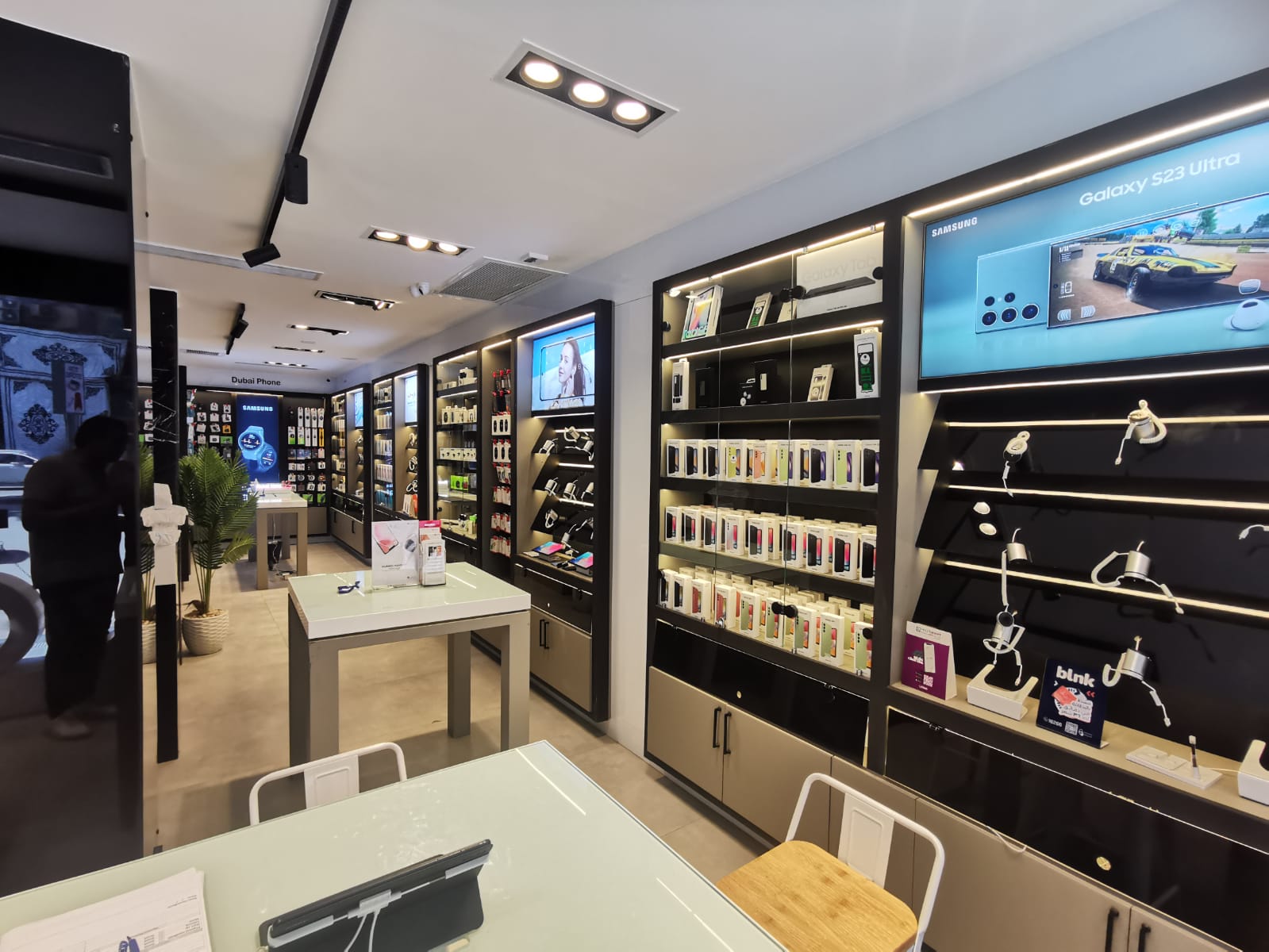 دبي فون - صورة 3