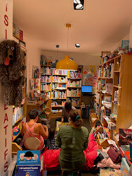 Photo n°13 de les mots et les choses à Boulogne-Billancourt (Magasin de jouets)