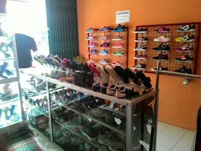 Photos of Toko Sepatu One Our Shop