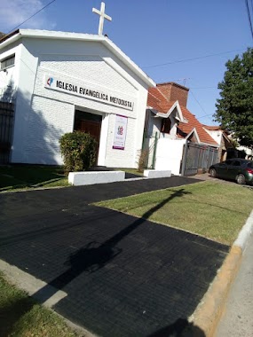 Iglesia Evangélica Metodista de Bernal, Author: Carlos Jacobs