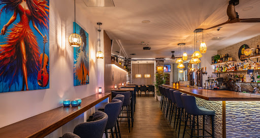 Lemon Lounge Bar