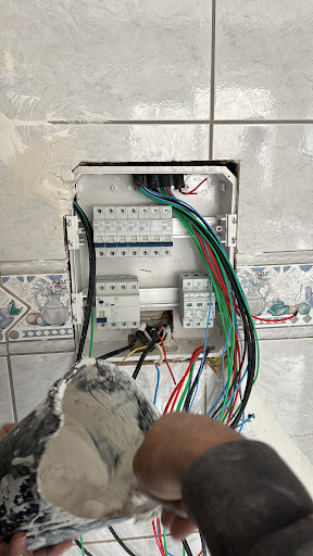Felipe Brito Eletricista