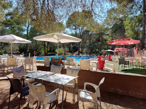 Bar-Piscina La Pérgola