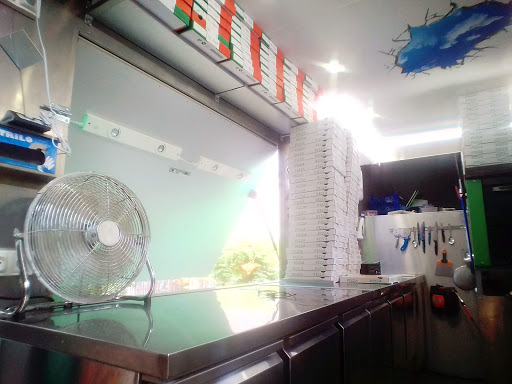 Photo 4 - Road pizza