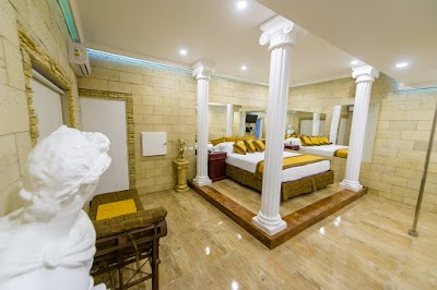 Photos of MOTEL DE LUXE
