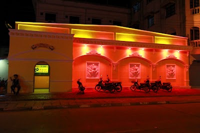 Photos of Hoong Thip Restaurant
