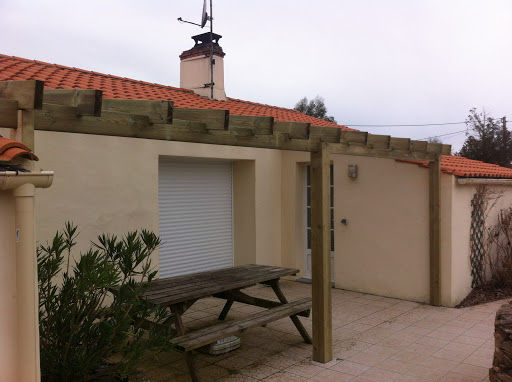 Marine Del’Chateau - Thumbnail
