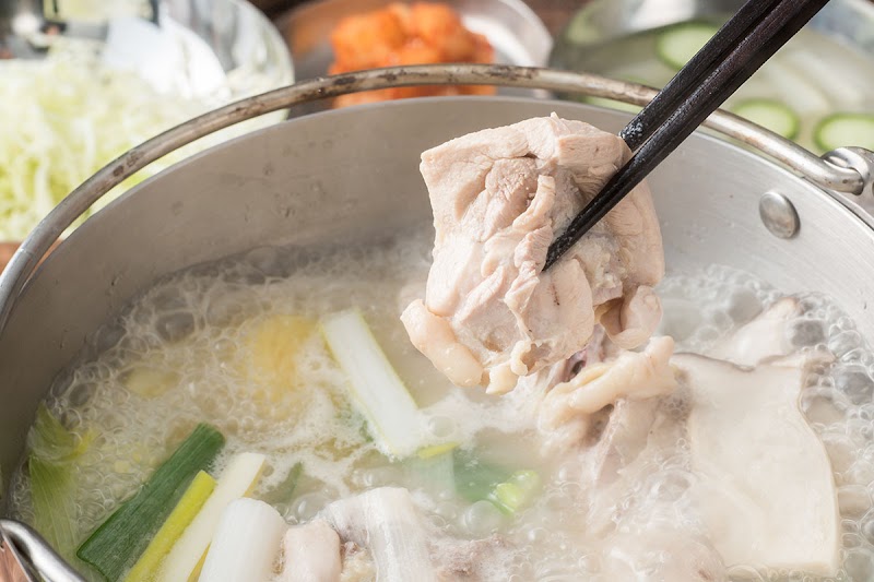 韓国酒場コッキオ グランスタ八重北店