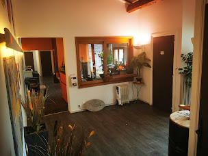 Photo n°4 de ZeCarrossery - GP&CO AUTOMOBILES - BOSCH CLASSIC - Ze PareBrise à Vindry-sur-Turdine (Magasin de pneus)