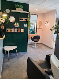 Photo n°18 de La bonne excuse coiffure à La Chapelle-Heulin (Salon de coiffure)