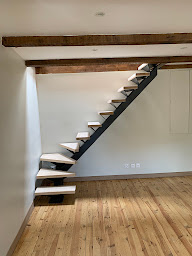 Photo n°11 de GARLENC MENUISERIE - Fenêtre, Porte, Portail, Volet, Placards, Pergola à Millau (Fournisseur de fenêtres)