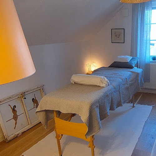 Holistic Embrace Soulwork (Lucie Risch-Lognoné)