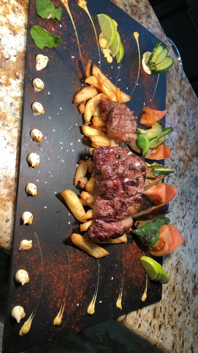 Mojo Grill Restaurante