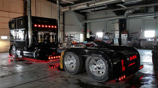 LF Truck Centre - Visual