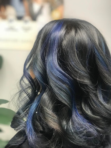 Susan Hair Salon - Thumbnail
